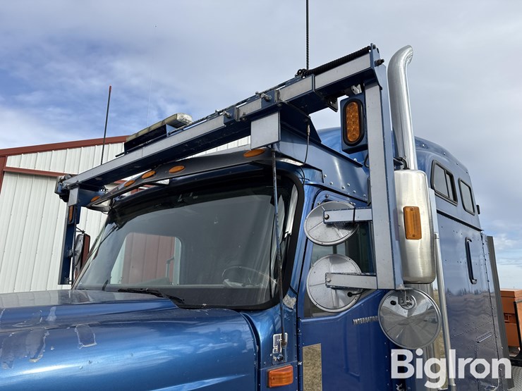 2003-international-9900i-image-9