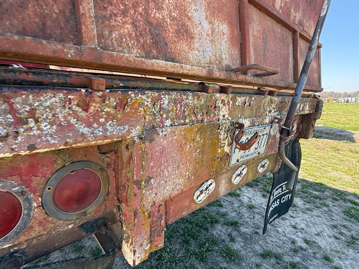 1965-trailmobile-trailer-image-7