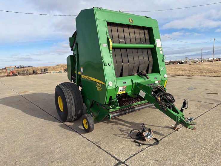 john-deere-568-image-1