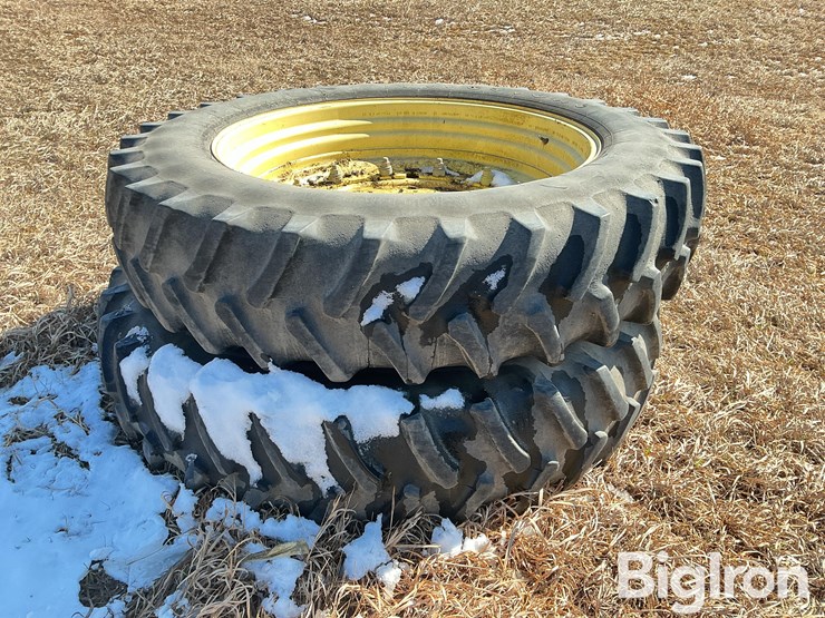 john-deere-420-image-2