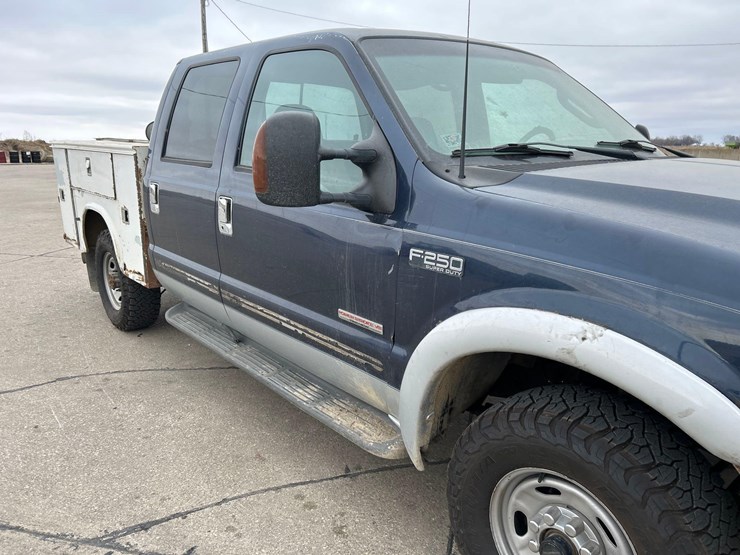 2003-ford-f250-image-17