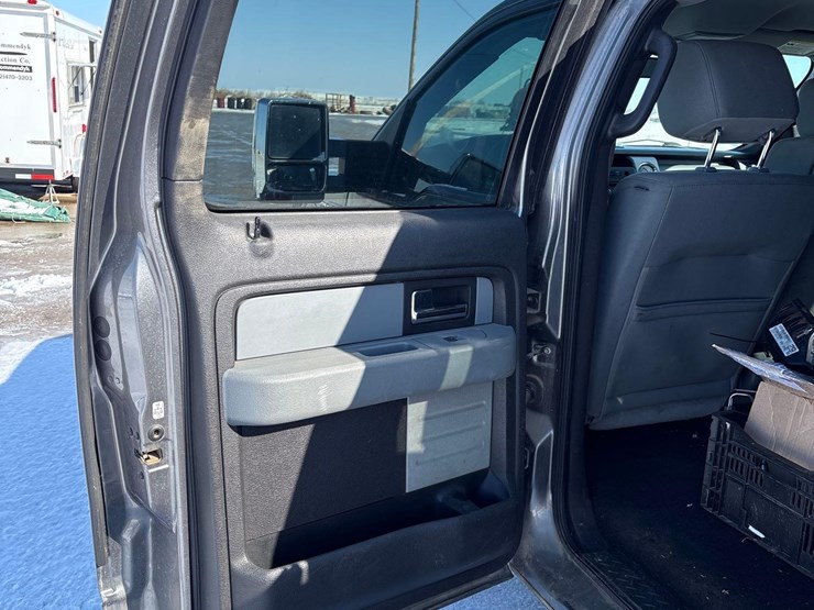 2012-ford-f150-image-38