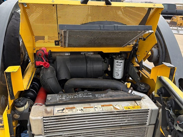 2018-new-holland-l234-image-30