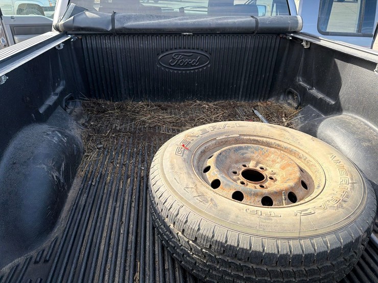 2004-ford-f150-image-50