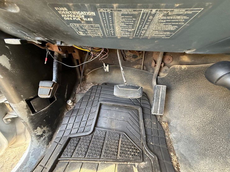 1988-ford-bronco-image-42