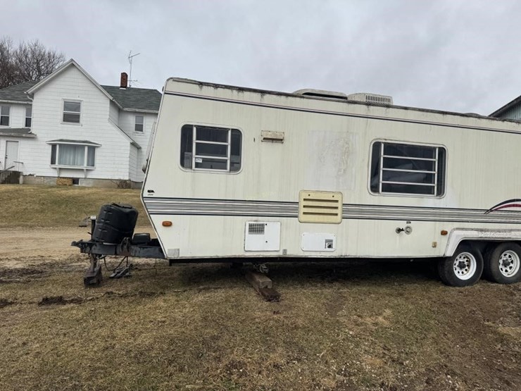 1998-dutchman-classic-gl-camper-image-8