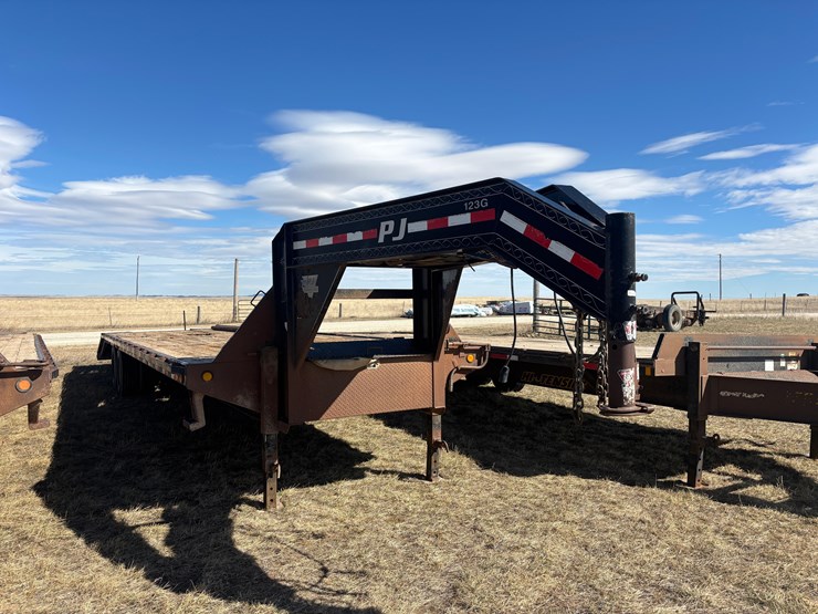 2010-pj-flatbed-image-4