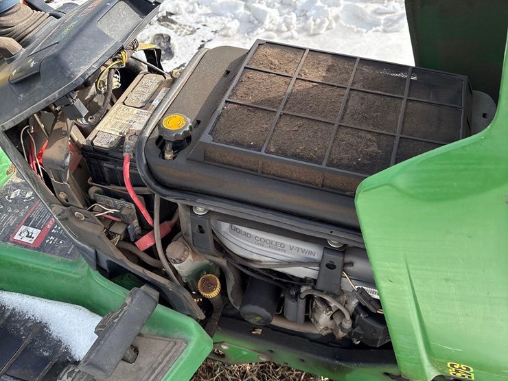 john-deere-345-image-27