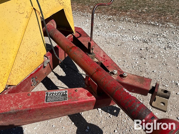 new-holland-355-image-12