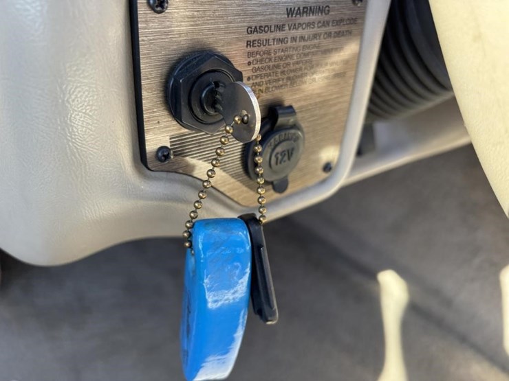 2000-unknown-trailer-image-24