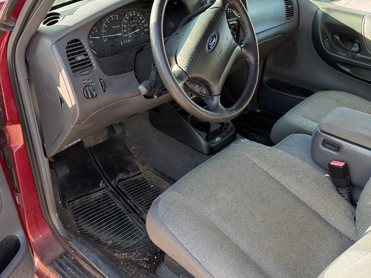 2001-ford-ranger-xlt-image-23