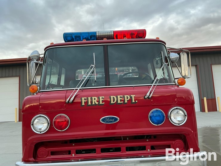 1986-ford-c800-image-14