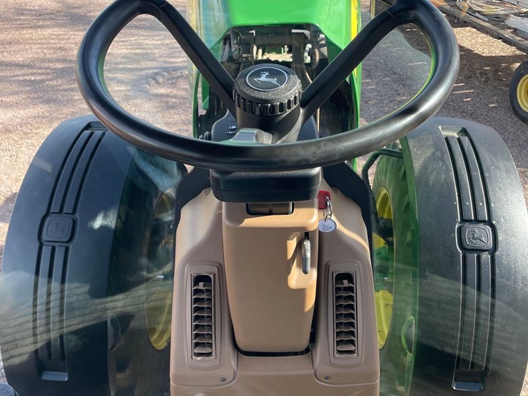 2007-john-deere-8230-image-51