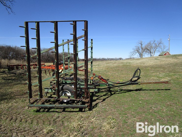 unverferth-1400-image-4