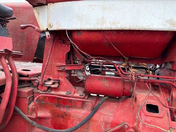 international-1400-image-29