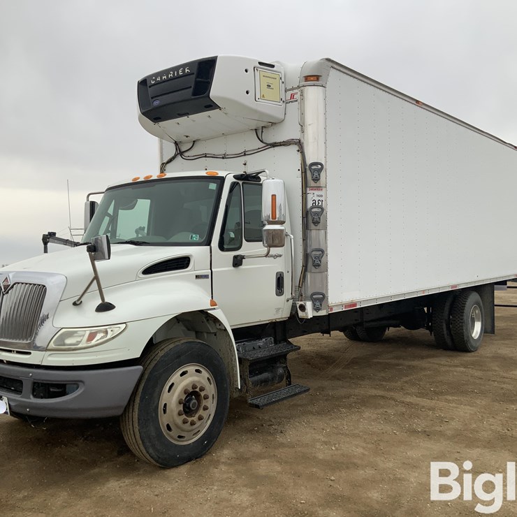 2013 International Durastar S/A Refrigerator Truck