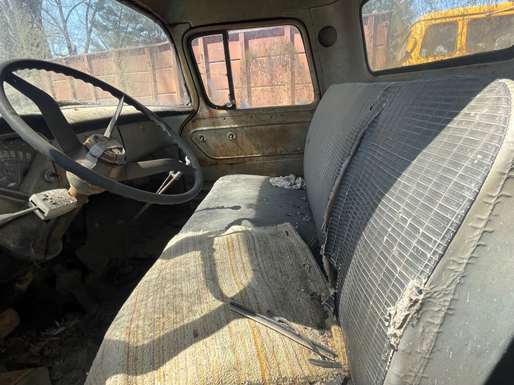 chevrolet-60-image-16