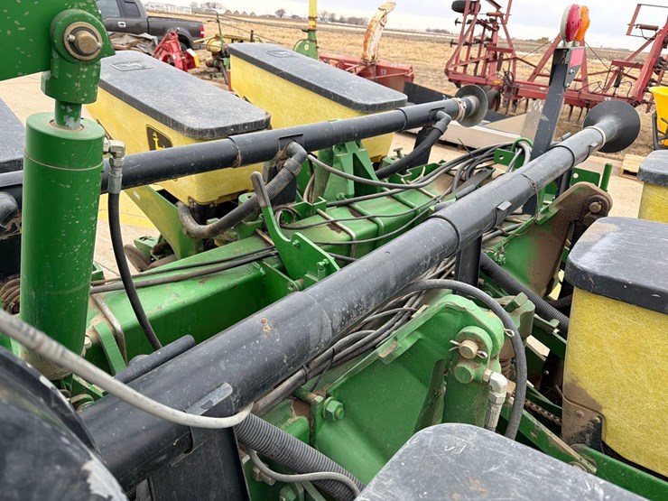 john-deere-1760-image-34