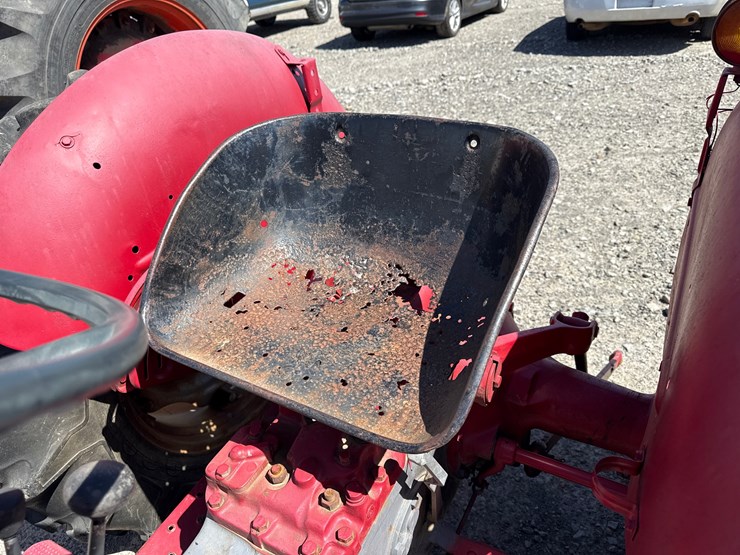 massey-ferguson-230-image-17