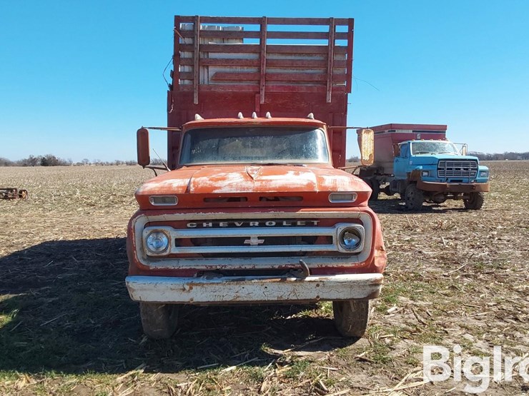 1965-chevrolet-c60-image-2