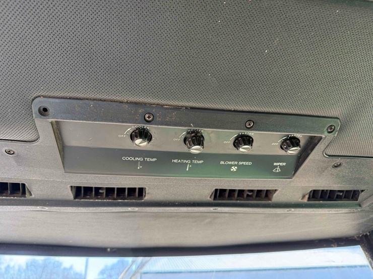 john-deere-7720-image-27