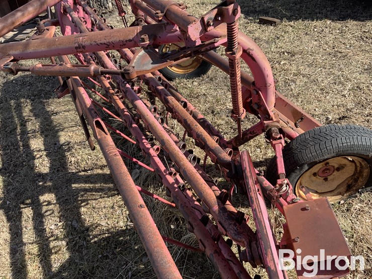 massey-ferguson-37-image-18