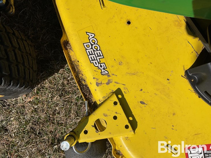 john-deere-x580-image-10