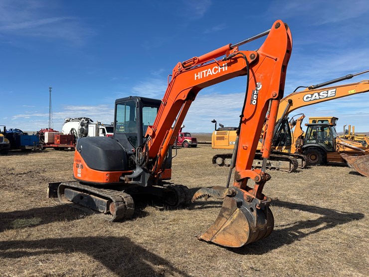 hitachi-60d-hydraulic-excavator-image-5