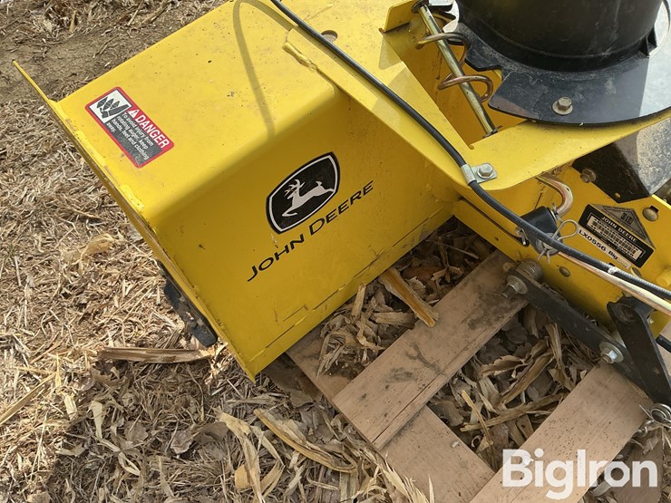 john-deere-44-image-9