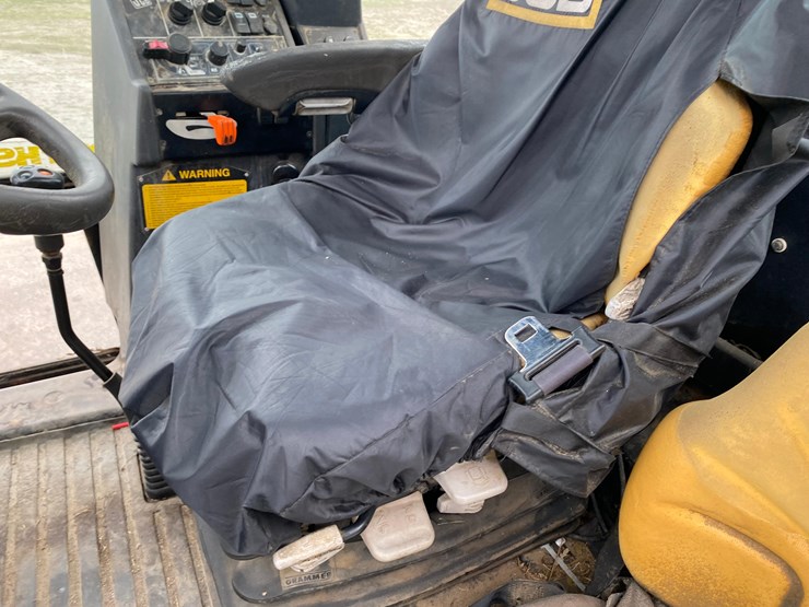 jcb-fast-trac-2140-image-47