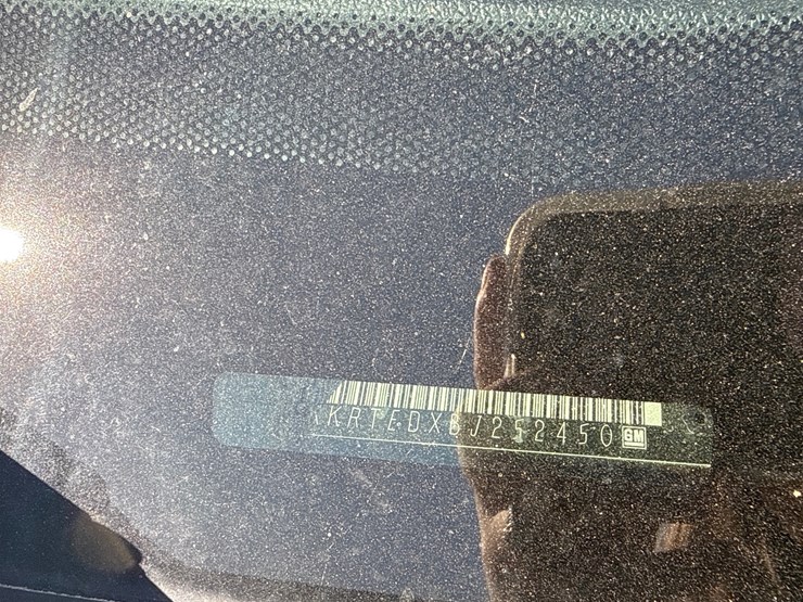 2011-gmc-acadia-image-13