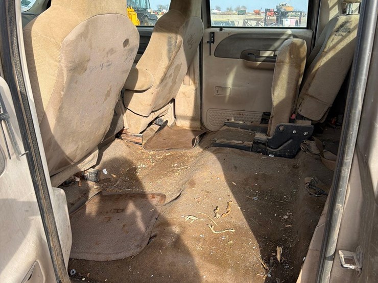 2004-ford-f250-image-22