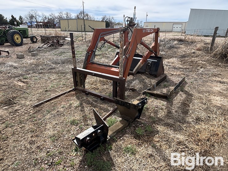 john-deere-3020-image-1