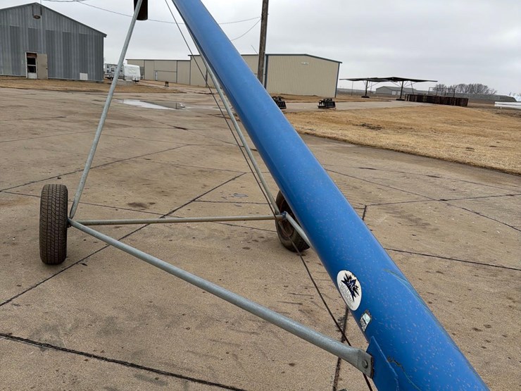 sac-8”-x-30ft-manure-load-stand-image-5