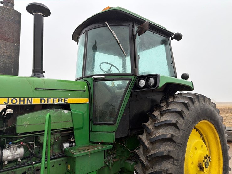 john-deere-4650-image-19