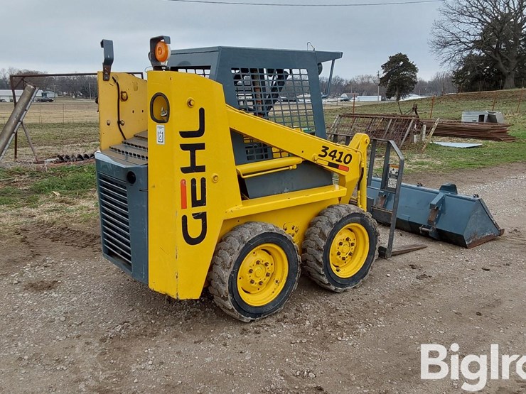 1993-gehl-3410-image-5