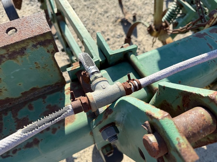 john-deere-31-image-38