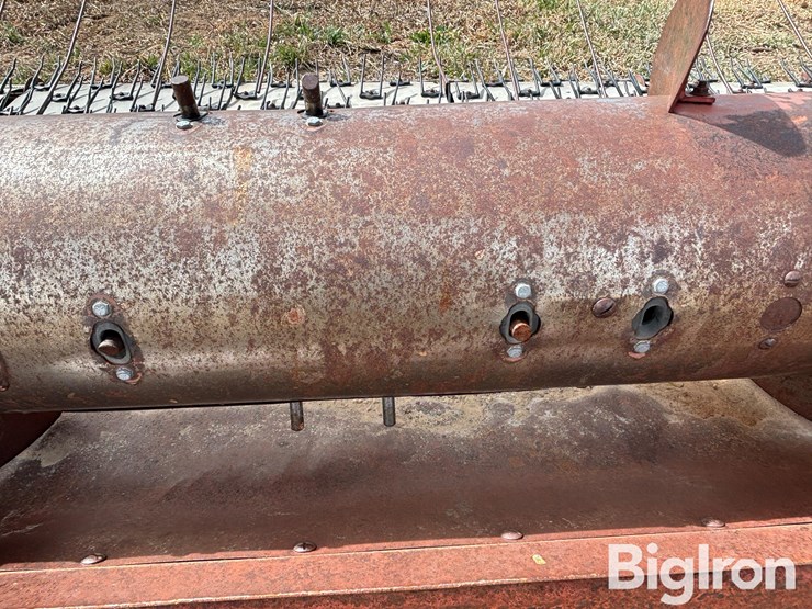 international-810-image-20