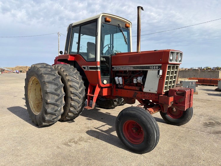 international-1086-image-3