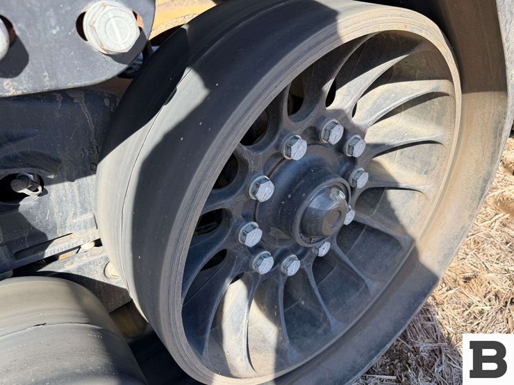 2024-case-ih-5250-image-37