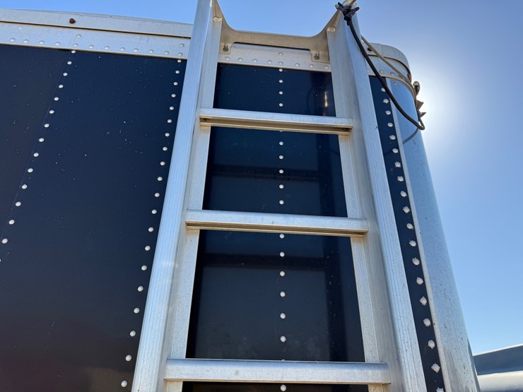 2015-timpte-hopper-bottom-image-50