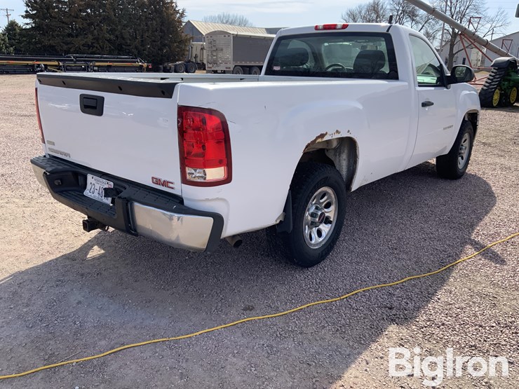2011-gmc-sierra-1500-image-5