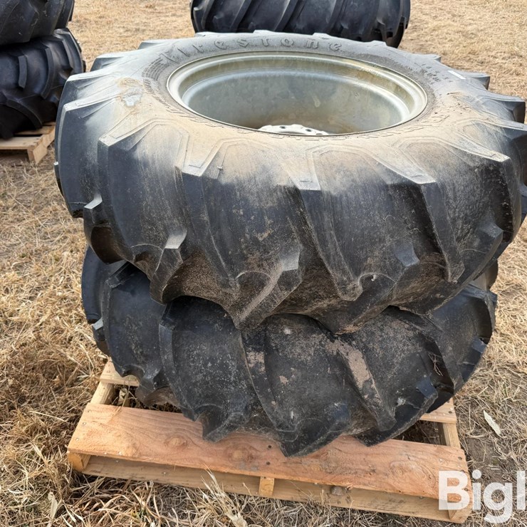 14.9-24 Pivot Tires & Rims