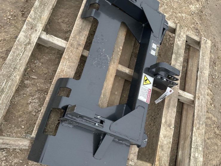 skid-steer-3-point-quick-tach-image-1