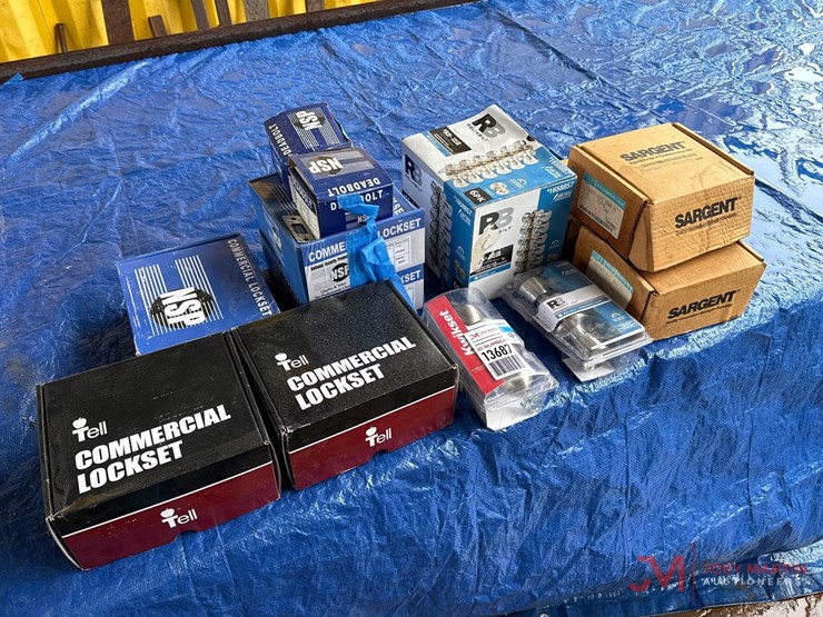 1-lot-of-misc.-lock-sets-image-1