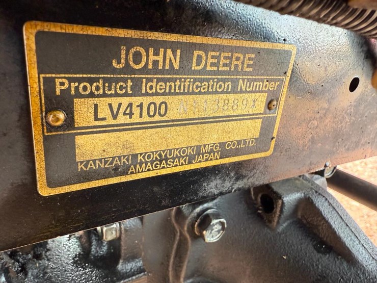 john-deere-4100-image-34