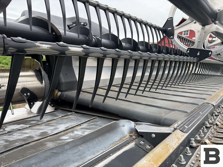 2023-mac-don-fd240-image-54