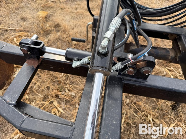 trac-packer-pivot-track-closer-image-17