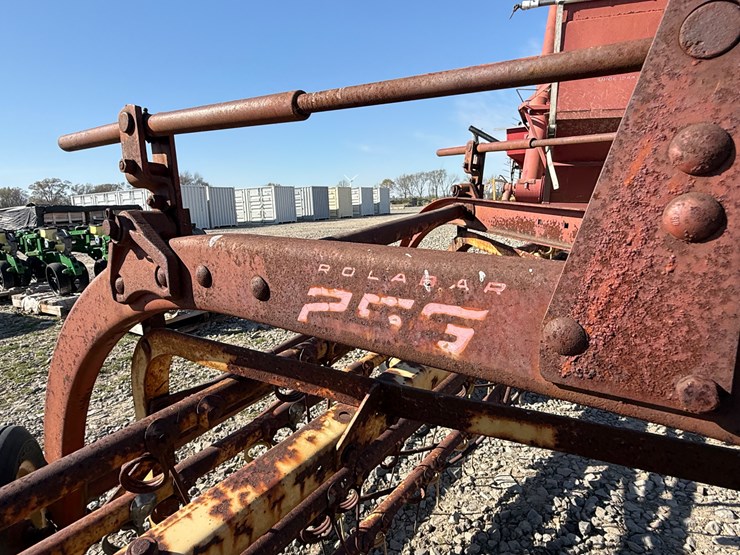 new-holland-256-image-27