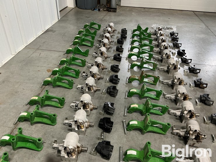 2024-john-deere-1775nt-image-17